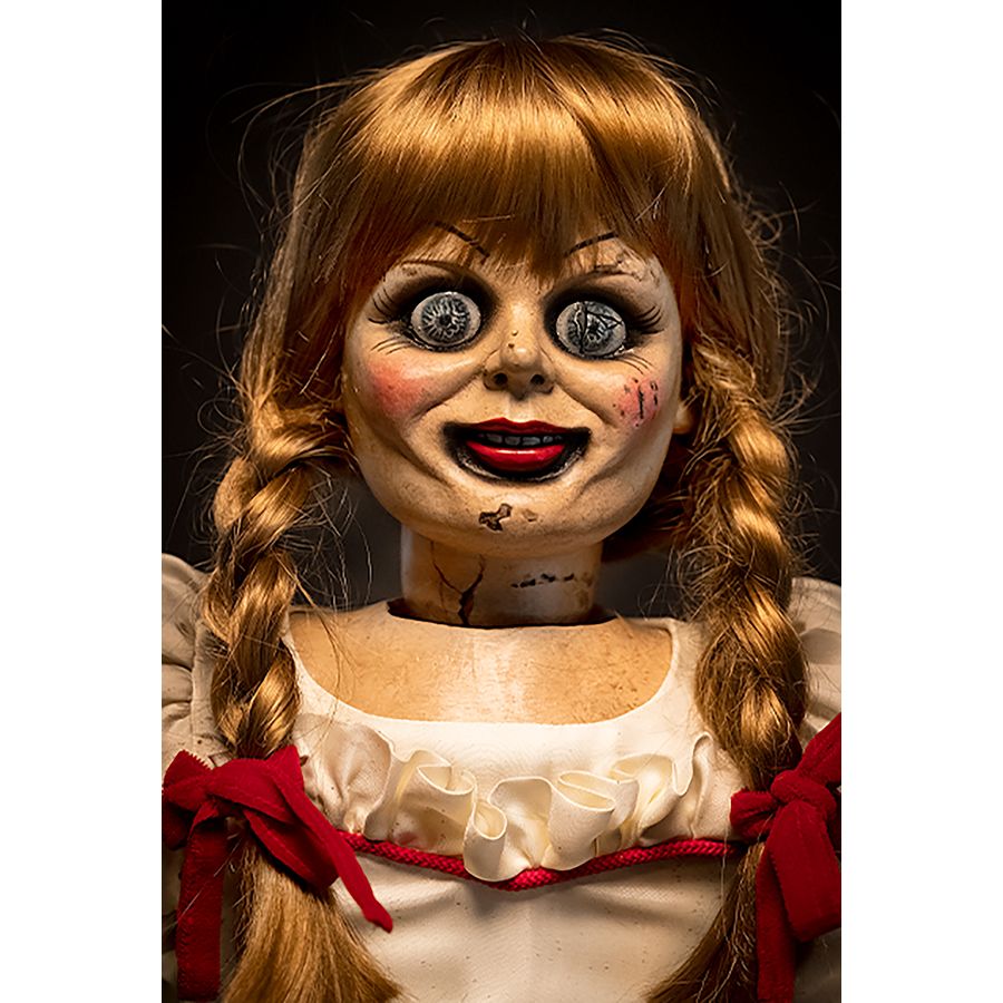 Annabelle 3 : voici à quoi ressemble la poupée de Conjuring dans la vraie  vie