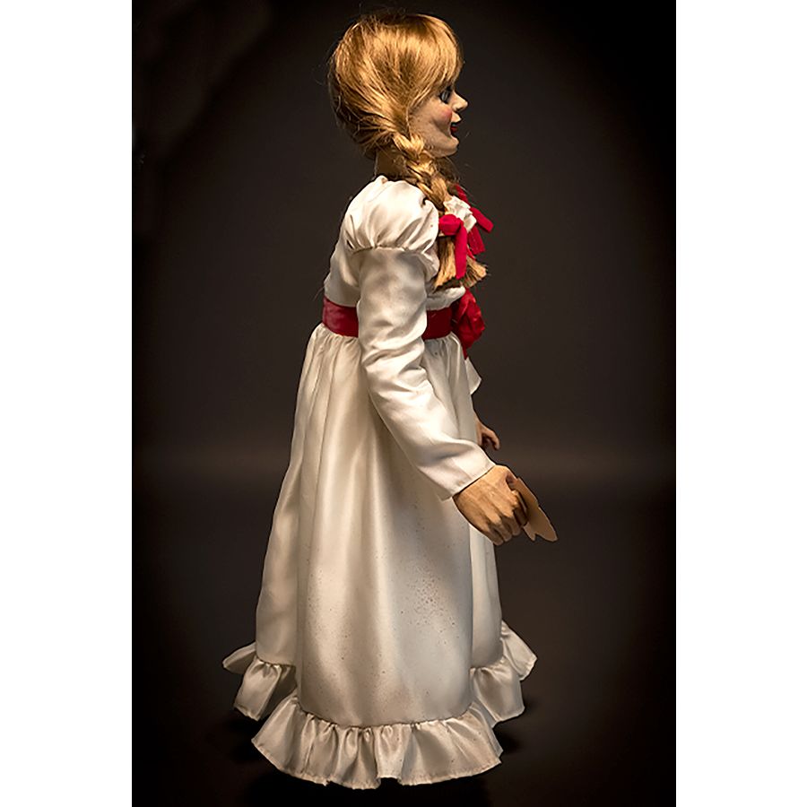 Poupée Réplique The Conjuring - Annabelle, en vente sur Close Up